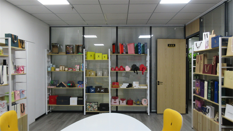 Xiamen Zesinda Imp. And Exp. Co., Ltd. Paper Bag