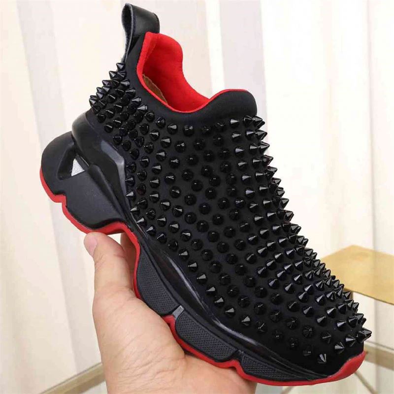 Quanzhou Fengze District Yisui Trade Firm Luxury Designer Rivets Men Shoes Brand Sneakers Women Red Bottom Casual Sneakers Unisex Platform Trainers Zapatillas Hombre