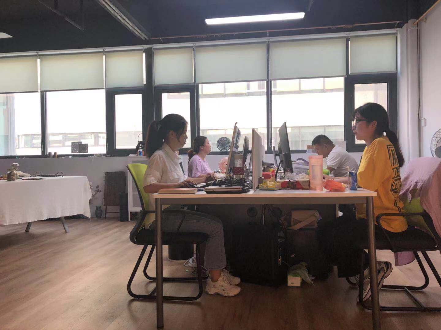 Shaoxing Jiarong Home Products Co., Ltd. Sleepwear
