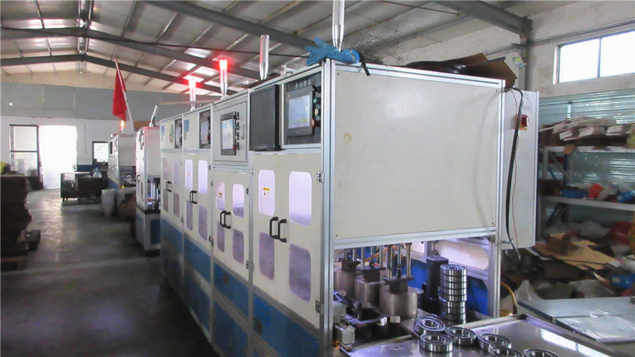 Shandong Ah-Factory Import And Export Co., Ltd. Tapered Roller Bearings
