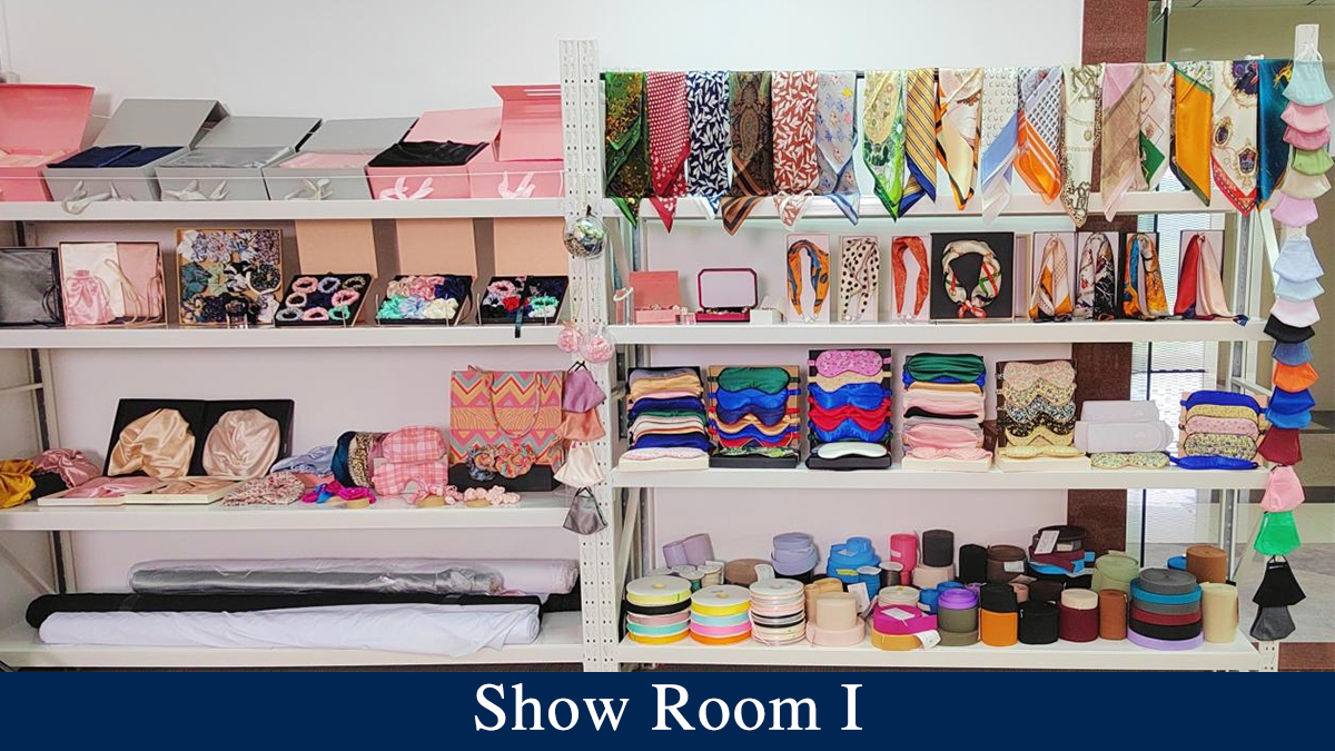 Docsun Home and Living UK Ltd Silk Scarves