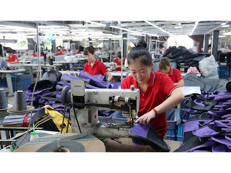 Yiwu Hongtao Bag Co., Ltd. Backpacks