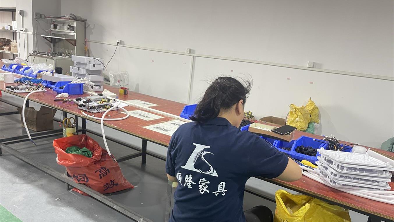 Foshan Shunlong Furniture Manufacturing Co., Ltd. Electric Massage Shampoo Beds