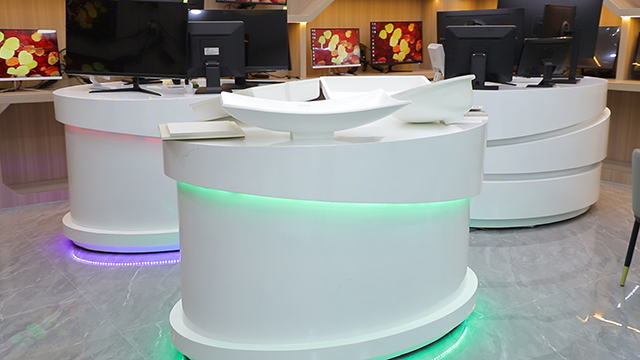 Shenzhen Shinesunchin Industrial Development Co., Ltd. Reception Desk