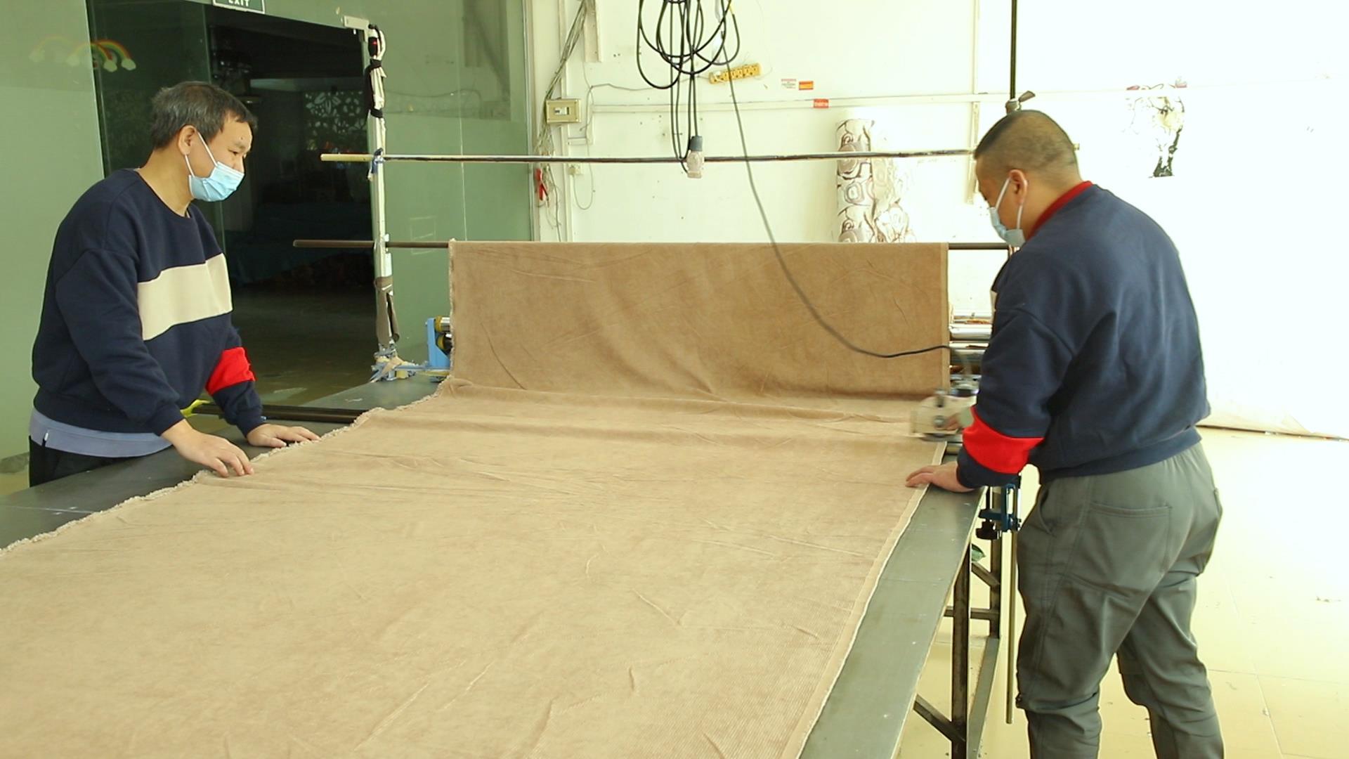 Guangzhou Panyu District South Village Yegao Clothing Processing Factory Hoodies