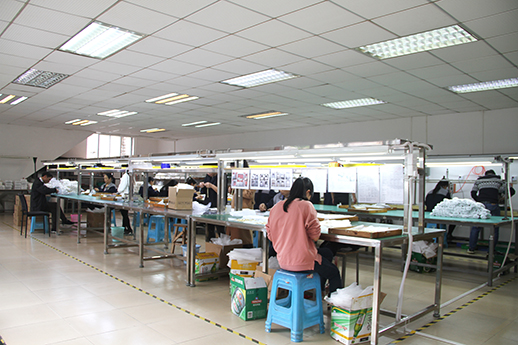 Dongguan Jinda Industrial Co., Ltd. Necklaces