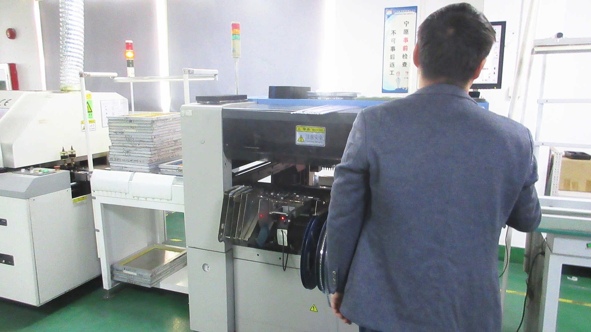 Shenzhen HS Medical Equipment Co., Ltd. factory image 4