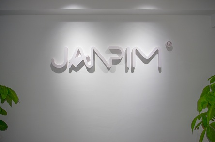 Xiamen Janpim Electronic & Tech Co., Ltd. Portable Humidifiers