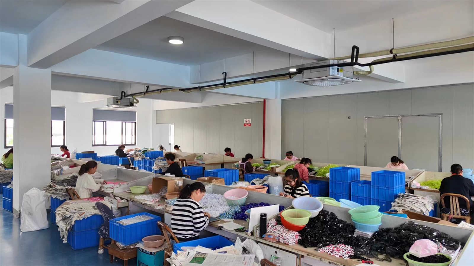 Ningbo Jianheng Import and Export Co., Ltd. Solar Street Lights