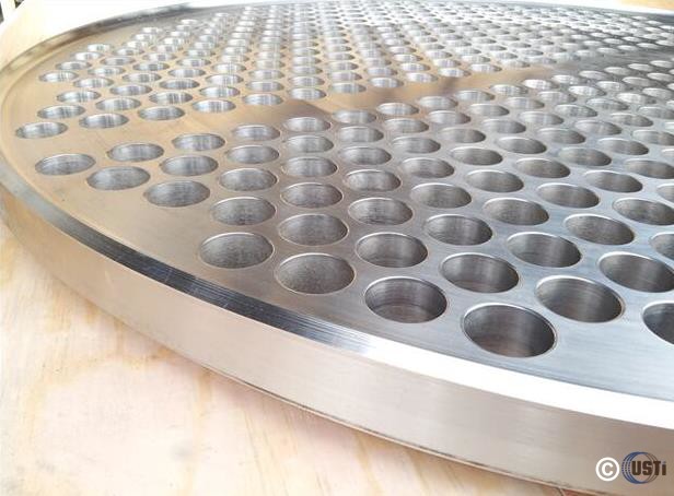 Titanium Clad Steel Plate / Sheet / Tube Sheet