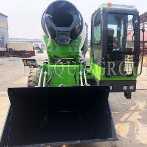 China Factory Concrete Machinery 1.2 Cbm 4X4 Transit Mobile Self Loading Cement Concrete Mixer Truck