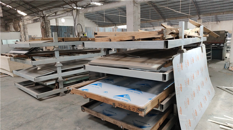Henan Canche Industry Co., Ltd. Concession Trailer