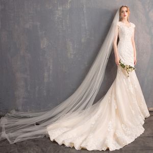 Europe America slimming bride and bridesmaid wedding dress sexy slim slim-fitting simple fishtail trailing wedding dress