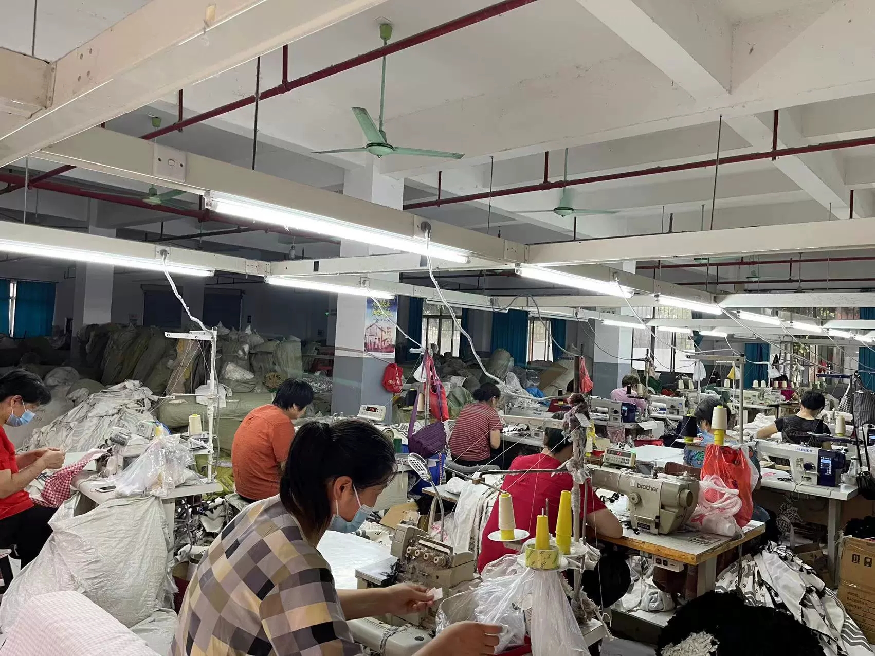 Xi'an Xia'an Jiaju Trading Co., Ltd. Bedding Sets