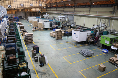 Foshan Nanhai Shangqian Plastic Products Co., Ltd. Executive Chair