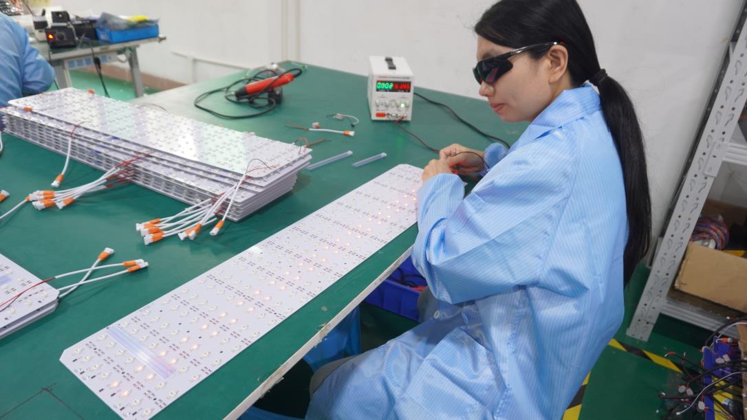 Shenzhen Sunsred Technology Co., Ltd. factory image 6