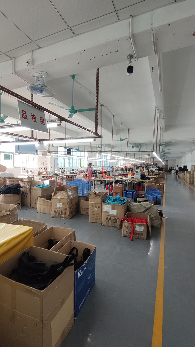Dongguan Yuntu Travel Products Co., Ltd. factory image 1