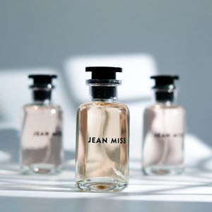 Women's Perfume Factory Outlet Manufacturer Wholesale Body Fragrance Spray Long Lasting S-ecret Women