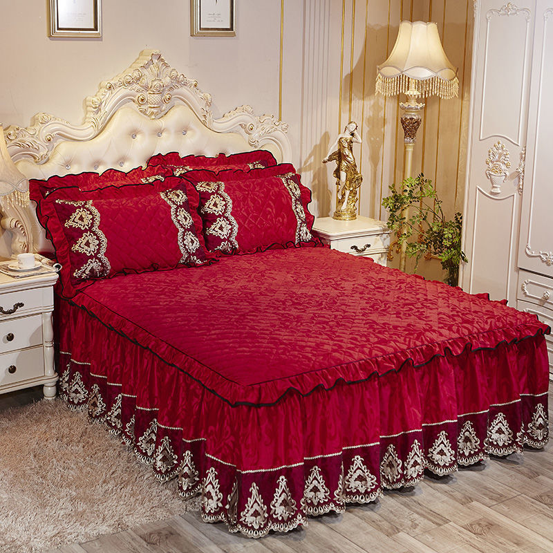Henan Tongxinxu Textile Co., Ltd. New Style Ice Silk BedSkirt Lace Summer Mat Machine Washable Parisian Style Sea Of Flowers Bed Linen