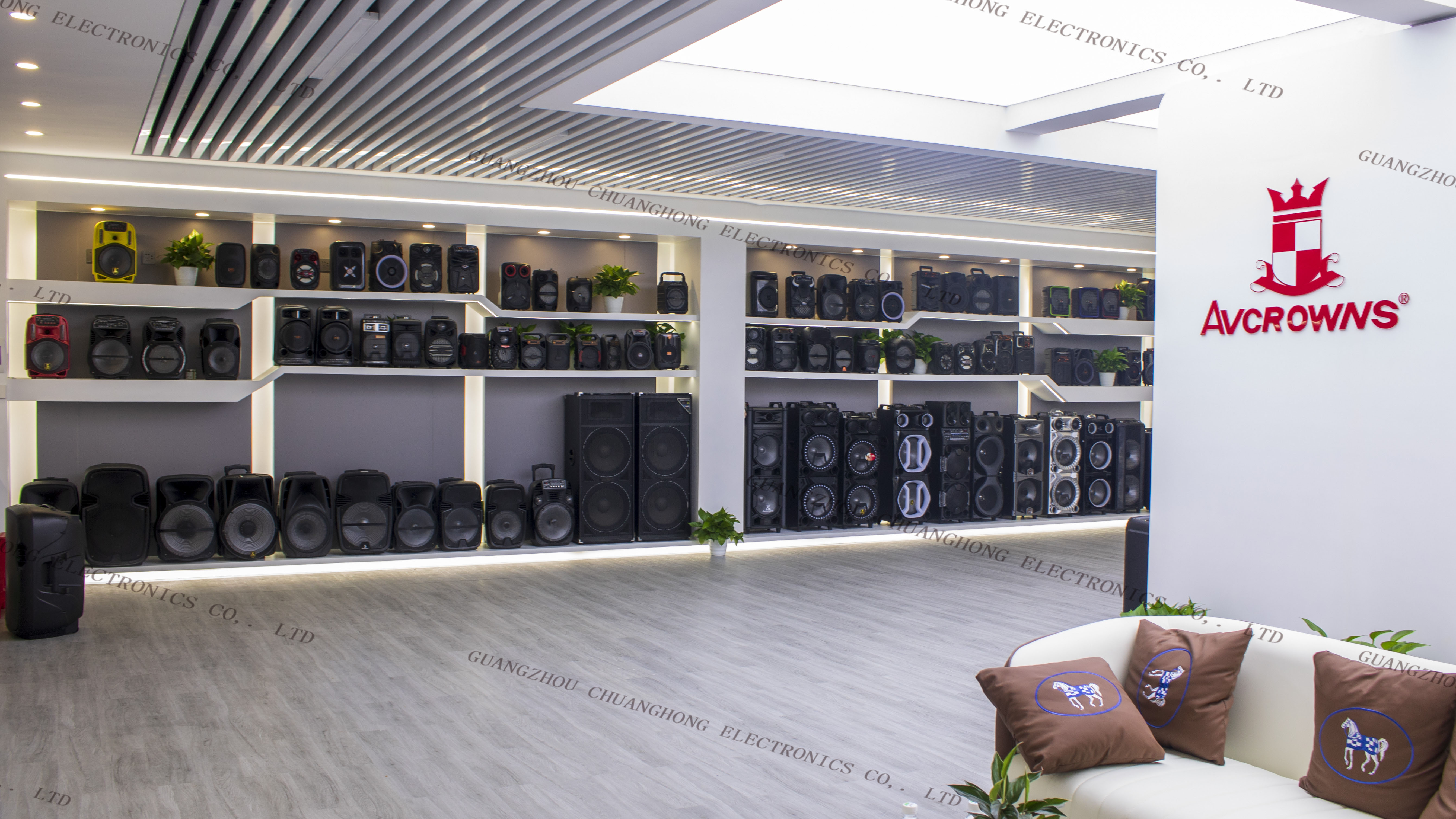 Guangzhou Chuanghong Electronics Co., Ltd. professional stage speakers