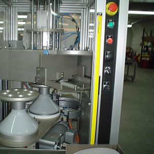 Custome Fabricated Pierce & Form Machine