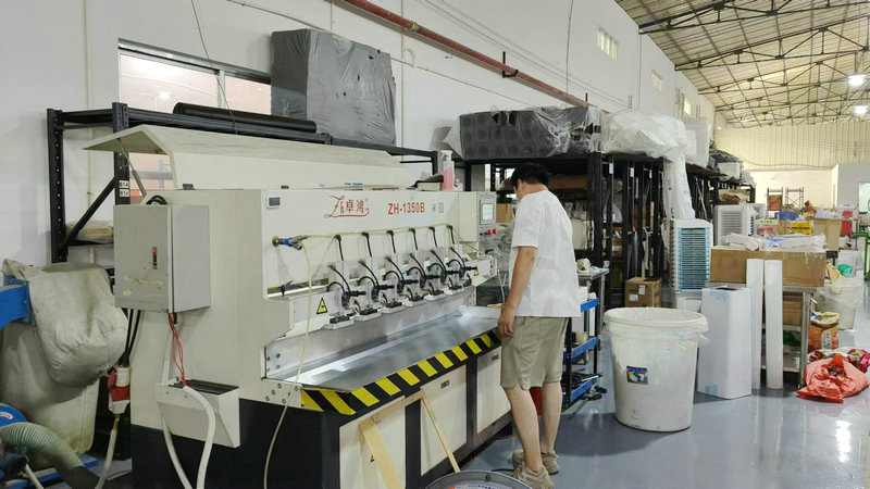 Jiangmen Lizi Craft Label Co., Ltd. factory image 5