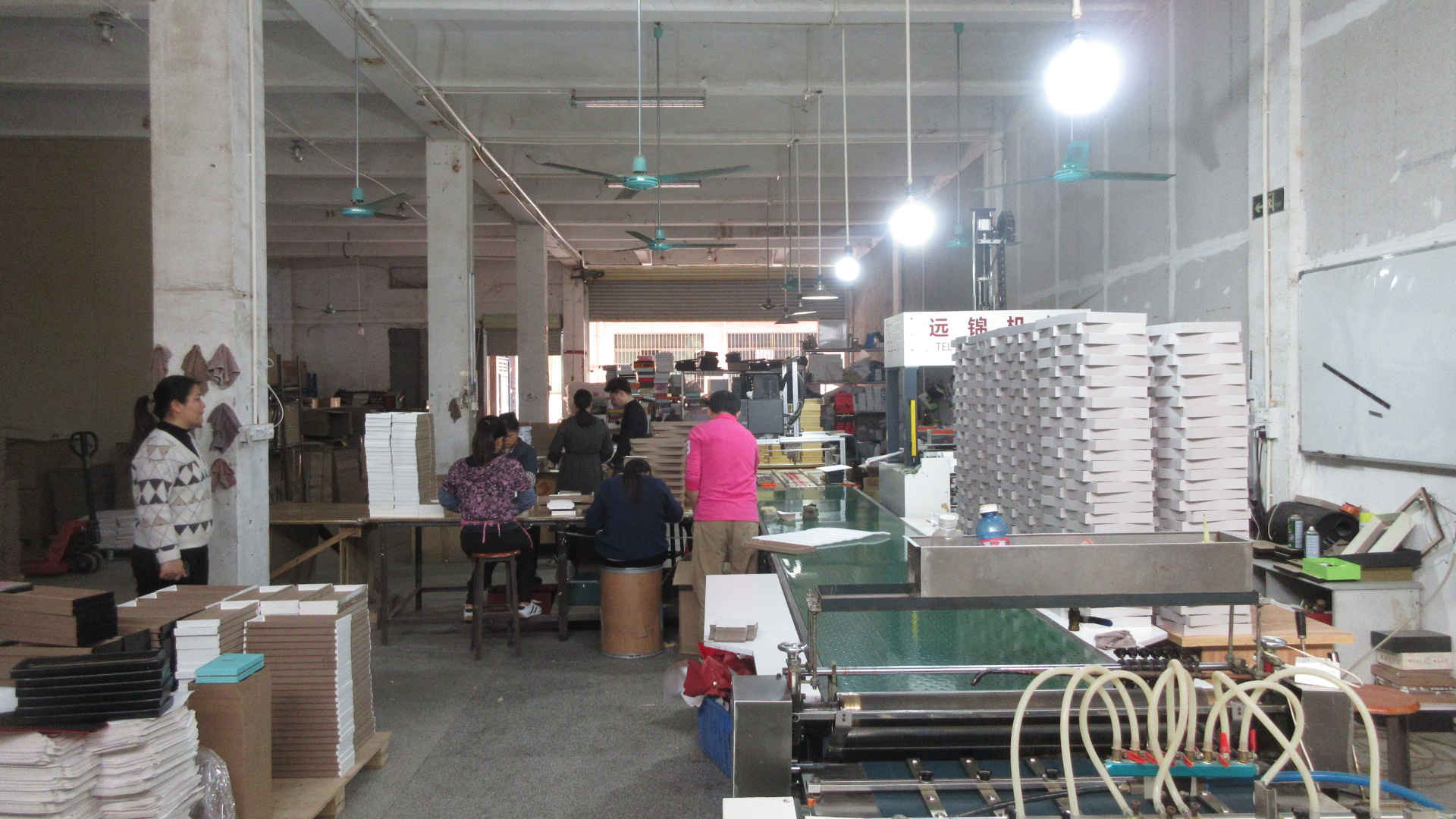 Guangzhou Nice Packaging Products Co., Ltd. Wooden Box