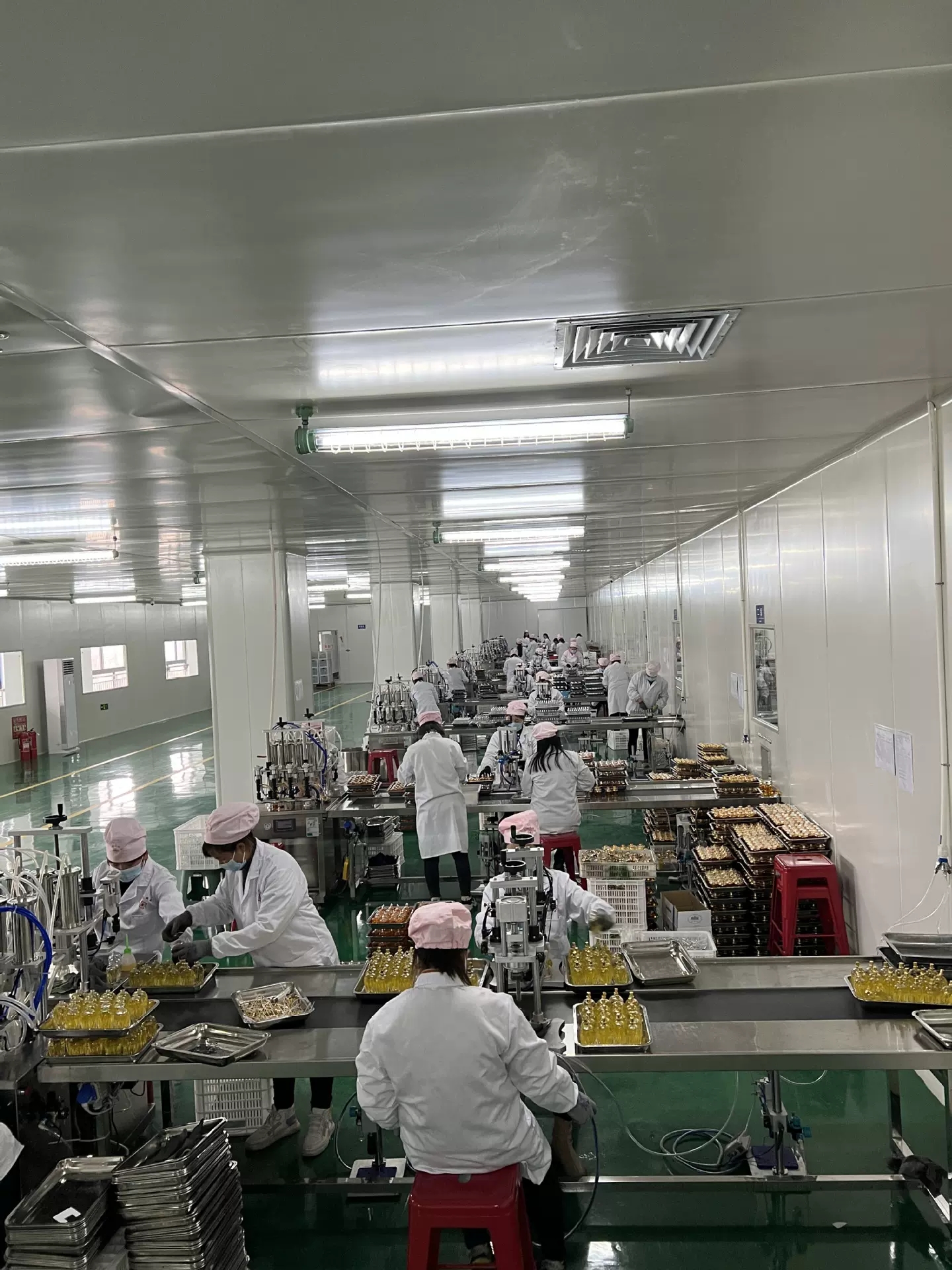 Yiwu Qifei Cosmetics Ltd. Men's Perfume