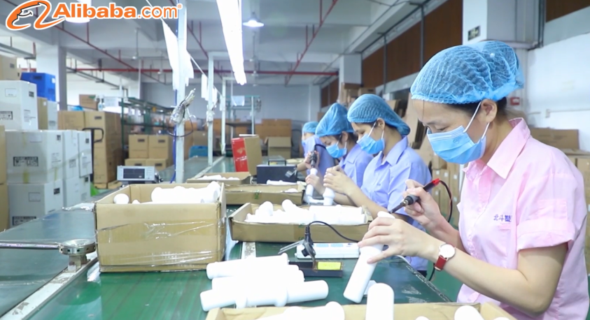Wain Plastics (Shenzhen) Co., Ltd. Plastic Watering Cans