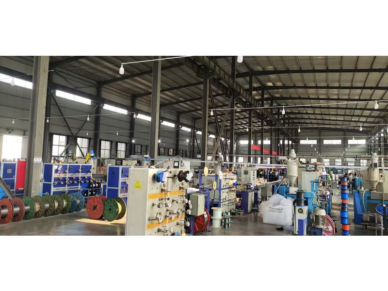 Puyang Hongyi Optical Communication Technology Co., Ltd. factory image 1