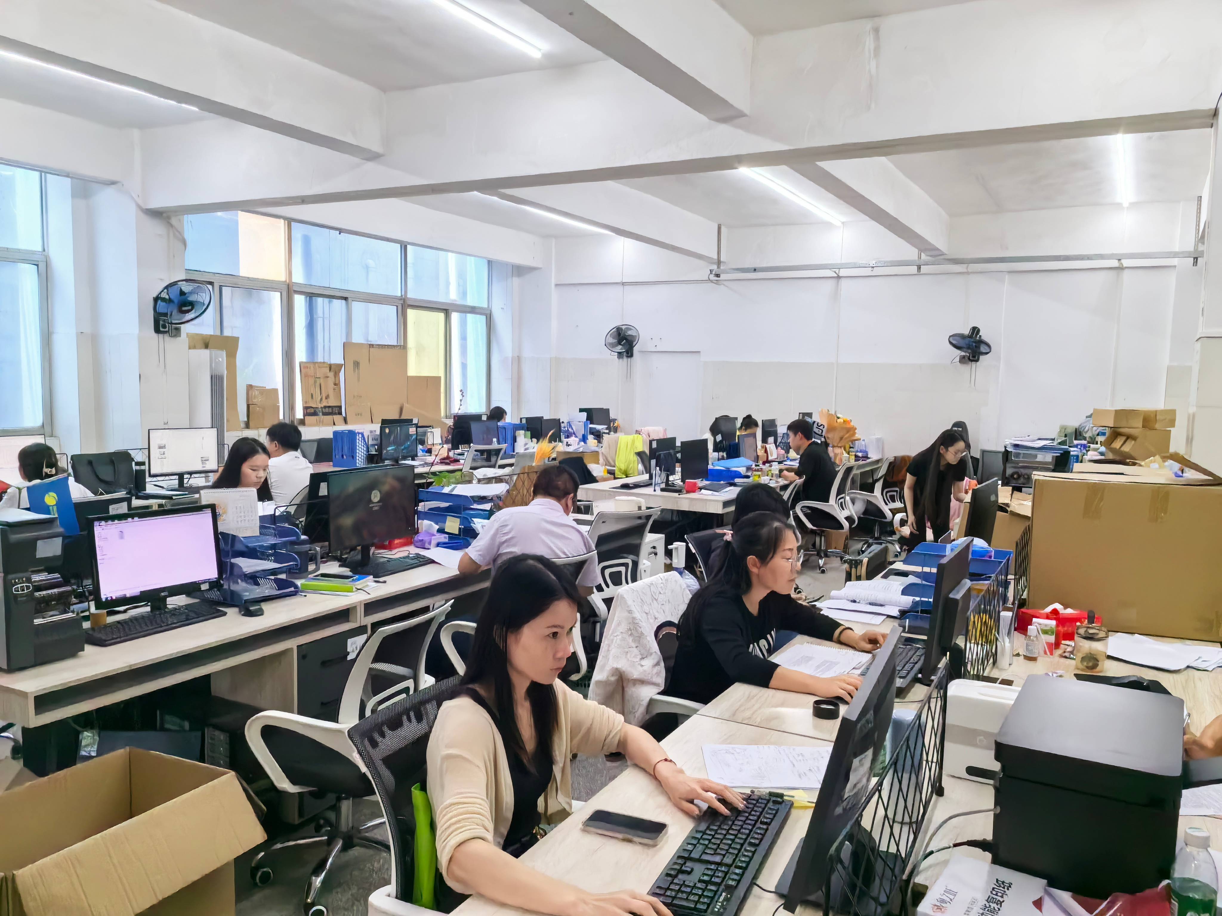Shenzhen Weinate Trading Co., Ltd. factory image 1