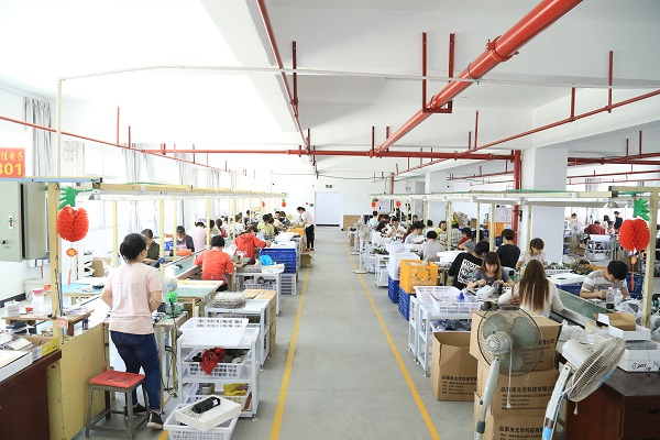Fuzhou Home Source Electronic Co., Ltd. Wall Mirror