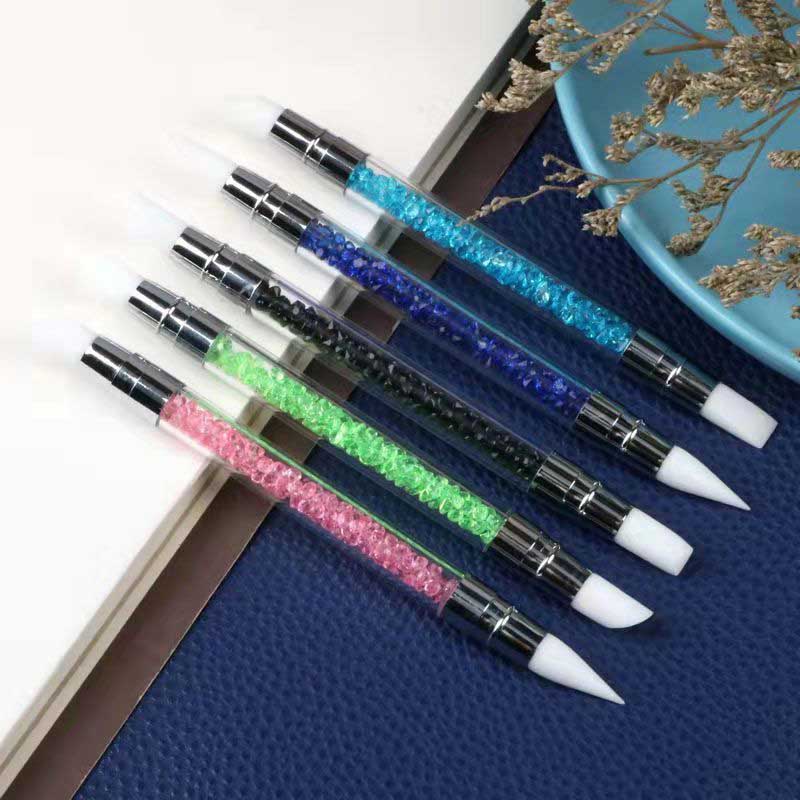 Nanchang Smelling Time Industrial Trade Co., Ltd. Rhinestone Glitter Handle Double Sided 3D Carving Dual End Silicone Nail Brush