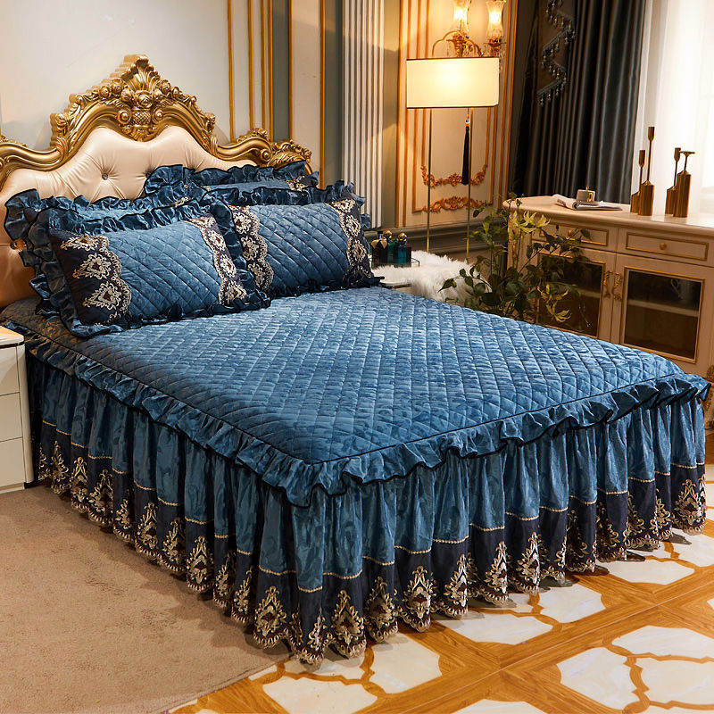 Henan Tongxinxu Textile Co., Ltd. Factory custom Crystal Velvet skirt bed sheet pillowcase bedding sets lace bed skirt