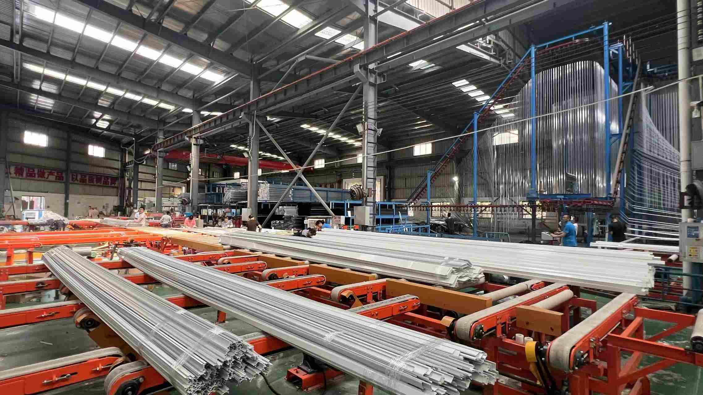 Foshan Huachuang Jinhong Metal Products Co., Ltd. LED Profile
