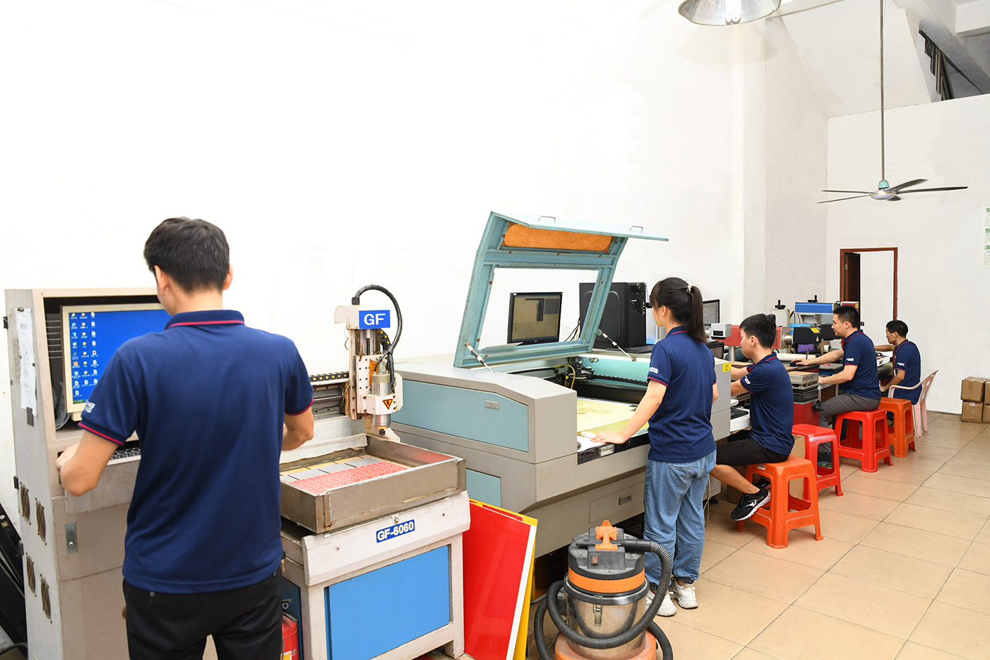 Dongguan Wanjiang Chuangneng Laser Products Factory Acrylic Products