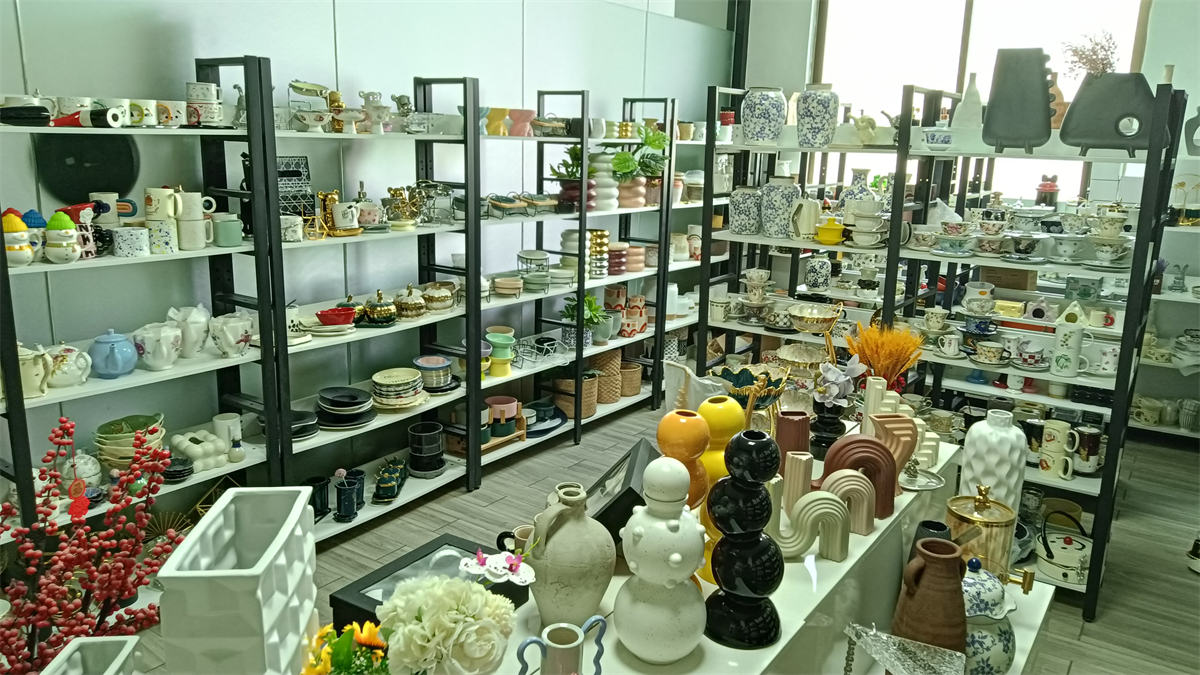 Chaozhou Fengxi District Ligee Ceramics Factory Ceramic Ornaments