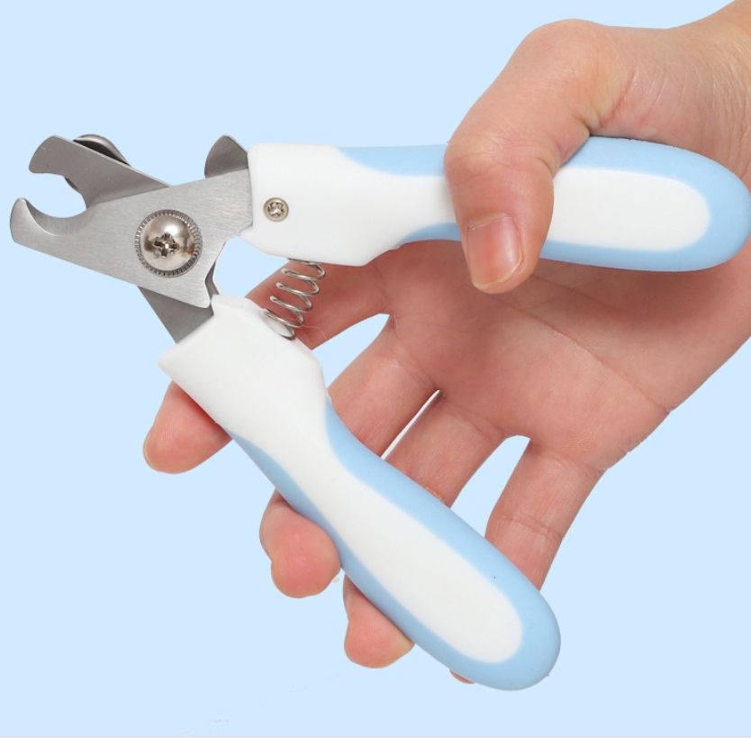 Professional Pet Nail Trimmer for Cats Dogs Sharp & Safe Featuring Free Nail File Sustainable Grooming Tool Combs Made Plastic