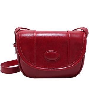 Popular Retro Small New Fashion Women's Casual Luxury Design Crossbody Bag Small Explosive Saddle Bag Single Shoulder Bag