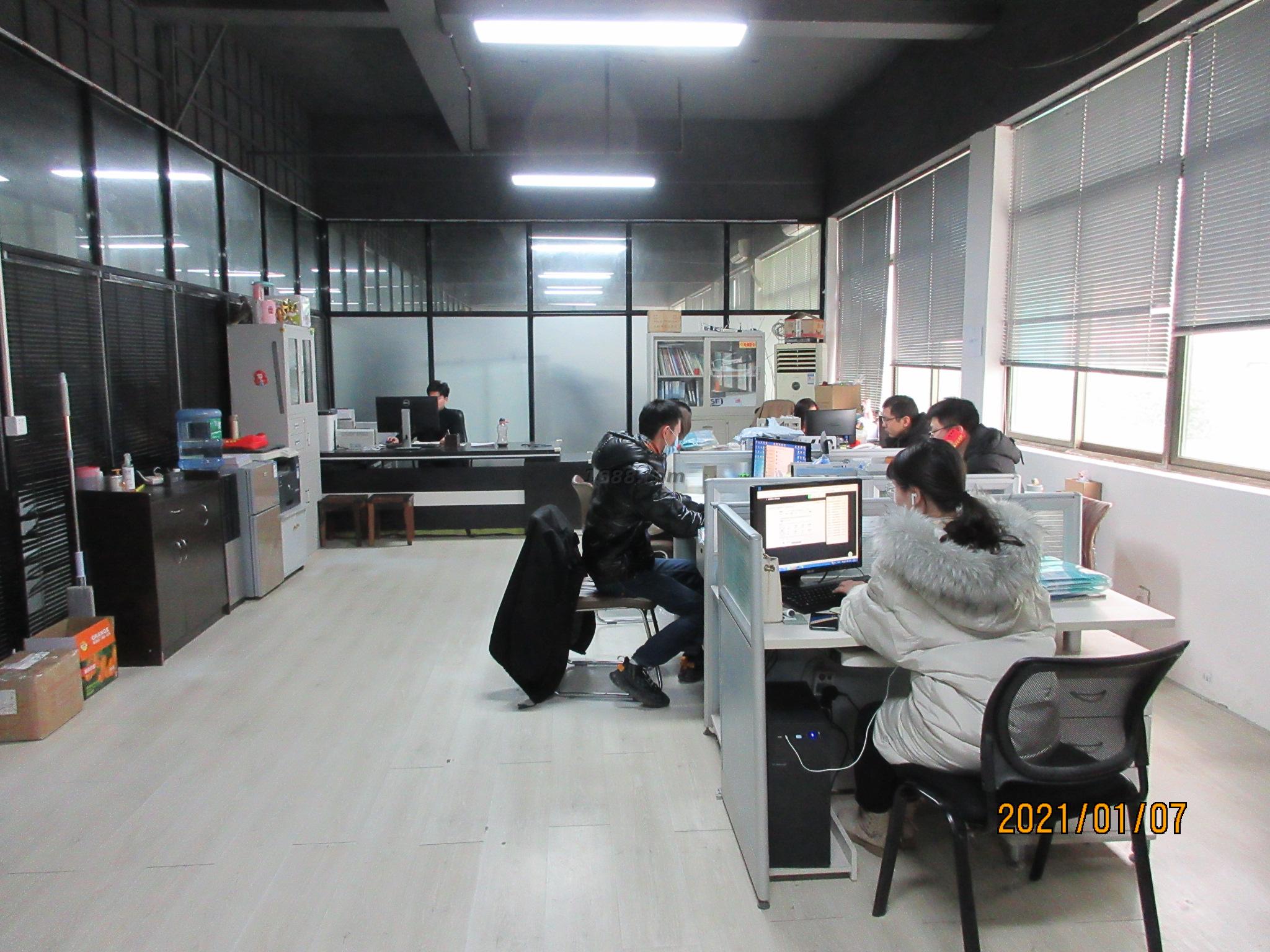 Quzhou iShare Textile Co., Ltd. factory image 1