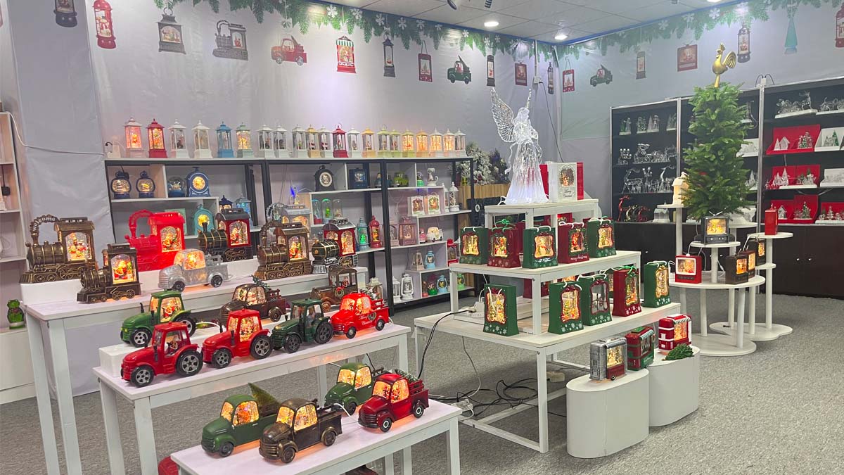 Dongguan Shangjia Arts & Crafts Co., Ltd. Christmas Ornaments