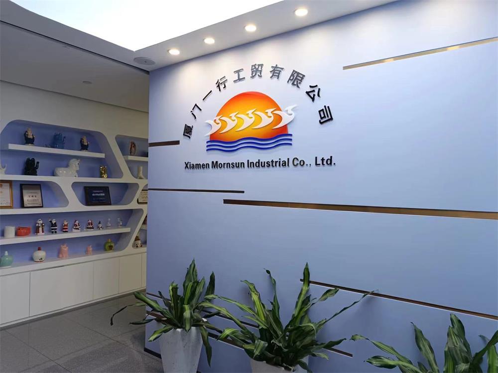 Xiamen Mornsun Industrial Co., Ltd. Resin Crafts