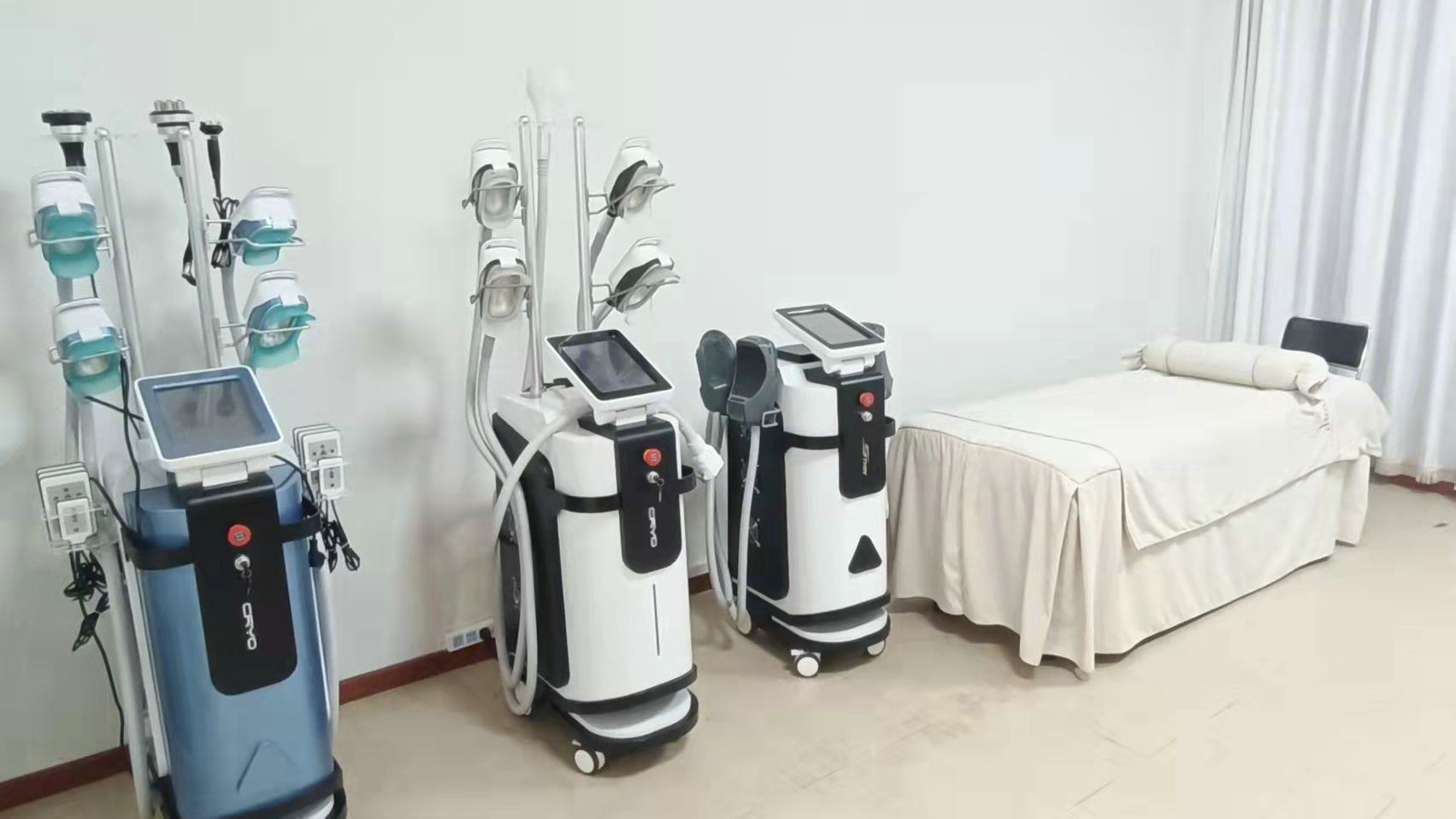 Guangzhou Langhong Beauty Equipment Co., Ltd. Hifu Beauty Machine