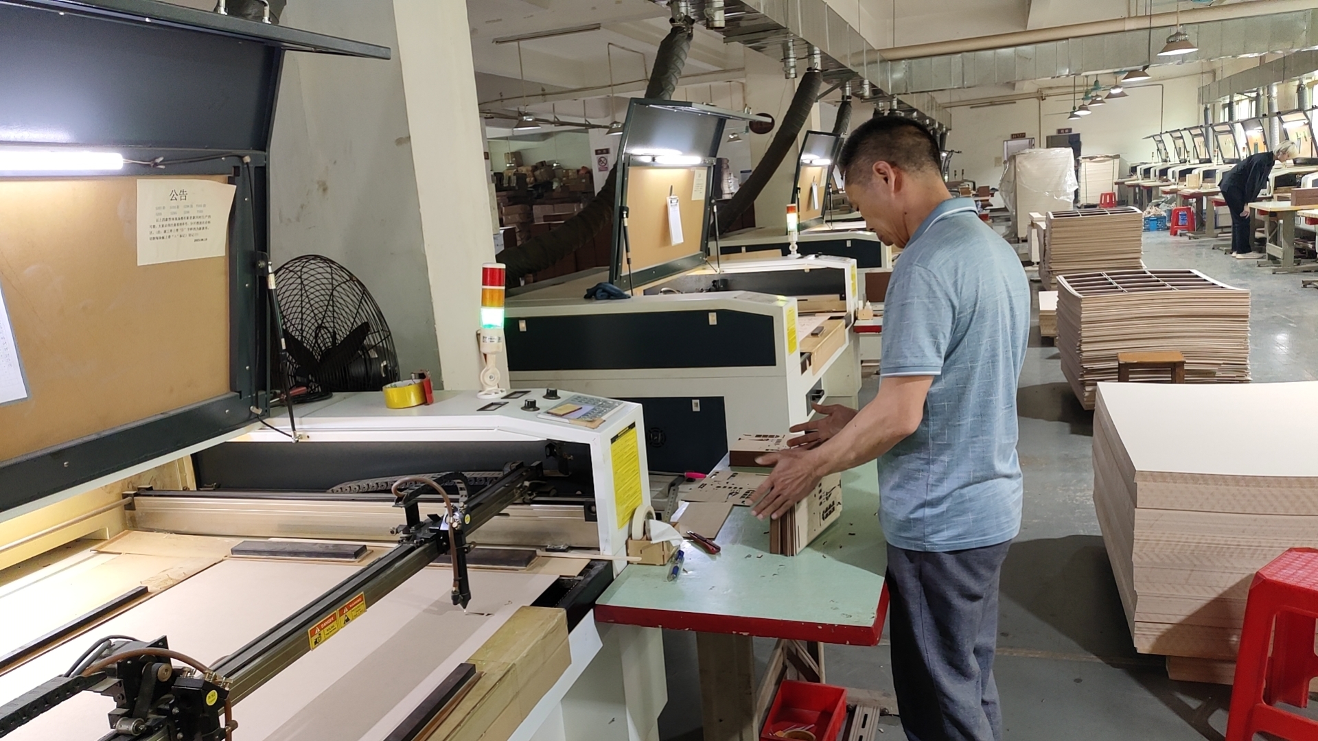 Changsha Hanchen Technology Co., Ltd. DIY 3D Book Nook Kits