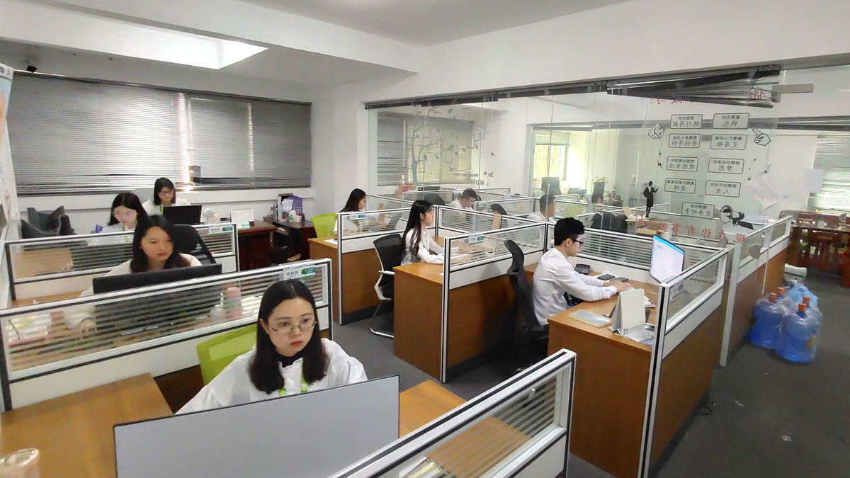 Guangzhou Maxbeauty Co., Ltd. Hydra Dermabrasion Facial Machine