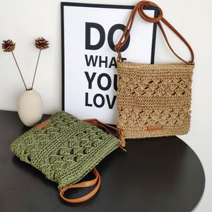 New Bohemian Hand Woven Hollow Shoulder Bag Holiday Travel Beach Woven Crossbody Bag Wholesale