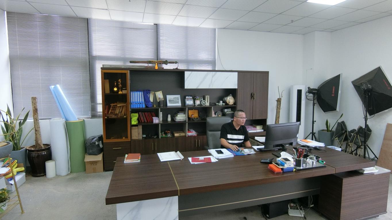 Wenzhou Tongzhisheng Crafts Co., Ltd. Diamond Sticker