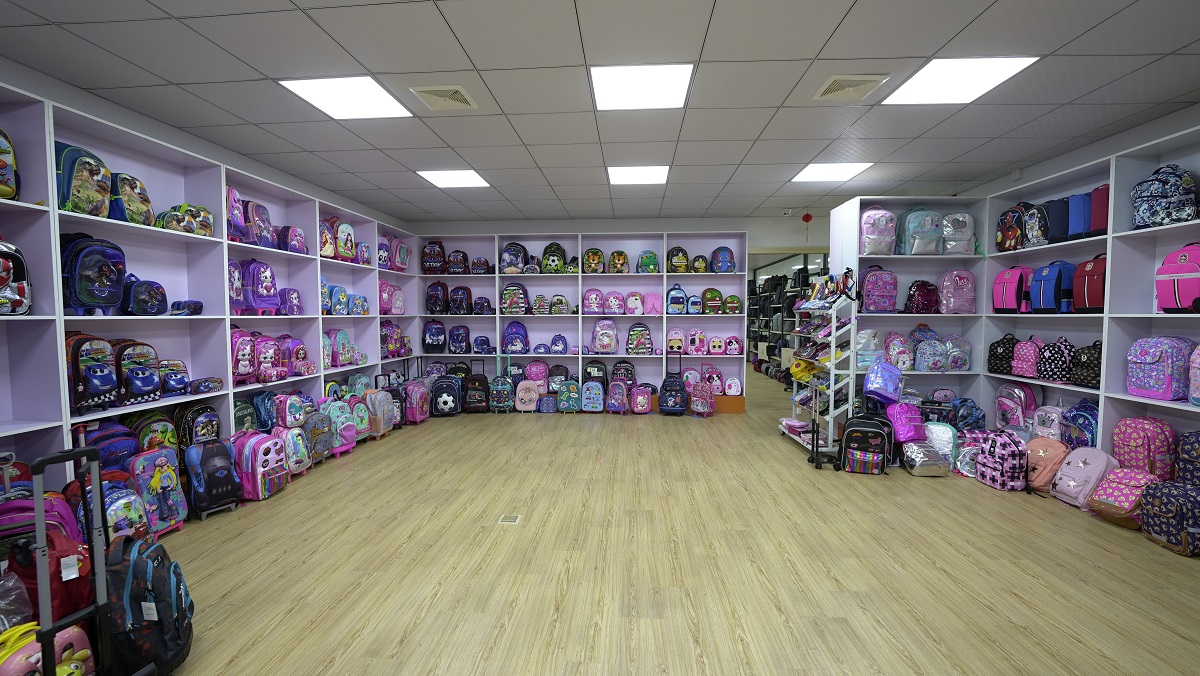 Quanzhou Disen Imp. & Exp. Co., Ltd. backpacks