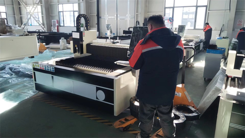 Shandong Dahang Laser Technology Co., Ltd. Handheld Laser Welding Machine