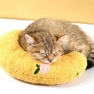 Luxurious Plush Fabric Pet Pillow with Soft PP Cotton Filling for Maximum Comfort and Support for Your Beloved Dogs and Cats